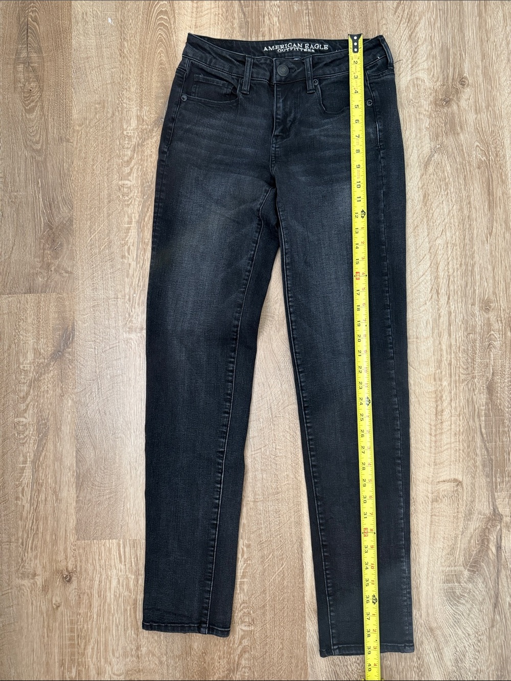 American Eagle Outfitters Women’s Dark Gray/Black Skinny Jeans - Picture 11 of 11